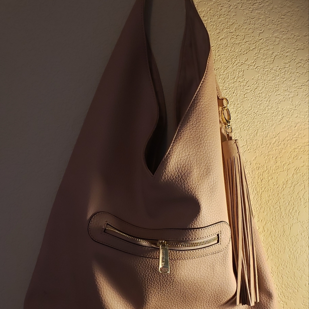 Shoulder Bad - image 1